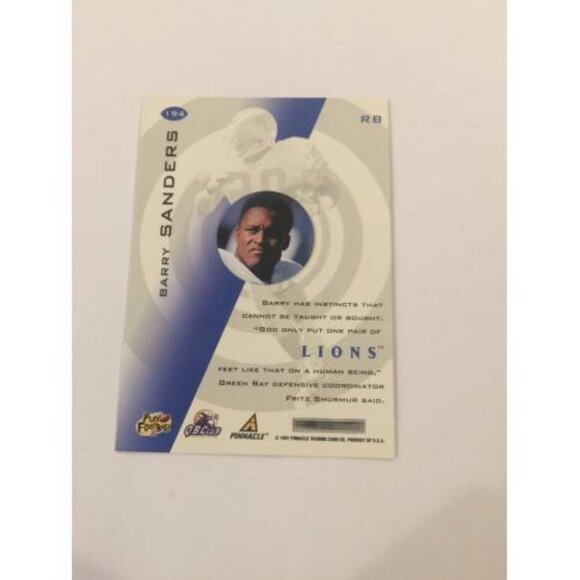 1997 PINNACLE INSTINCTS BARRY SANDERS DETROIT LIONS #194 BASE (034) - Picture 2 of 2